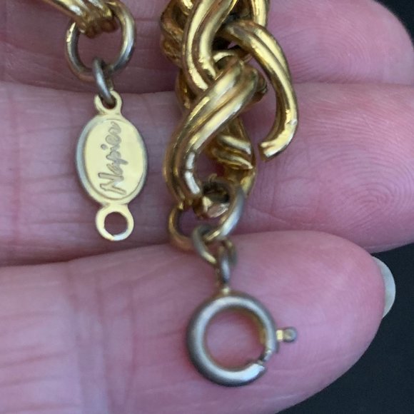 Napier Woven Gold Necklace & Bracelet Set - Picture 9 of 9